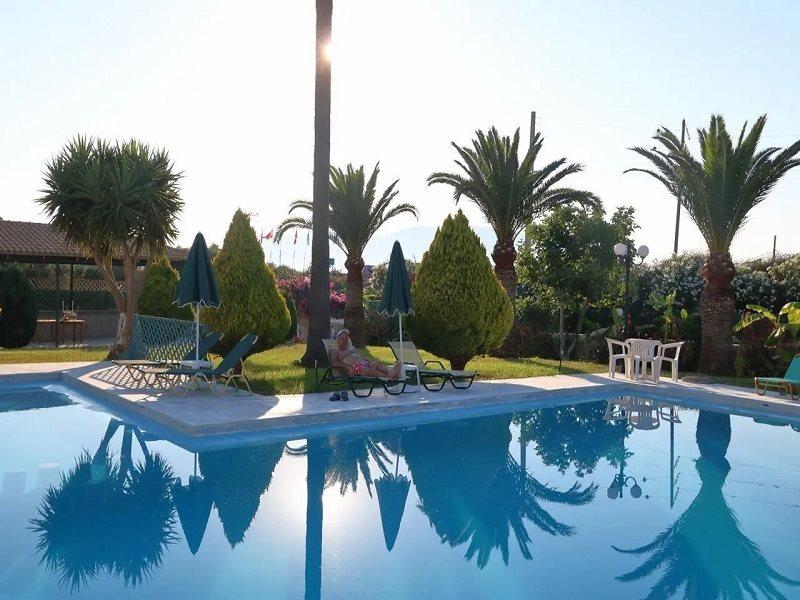 Regina Otel Kíssamos